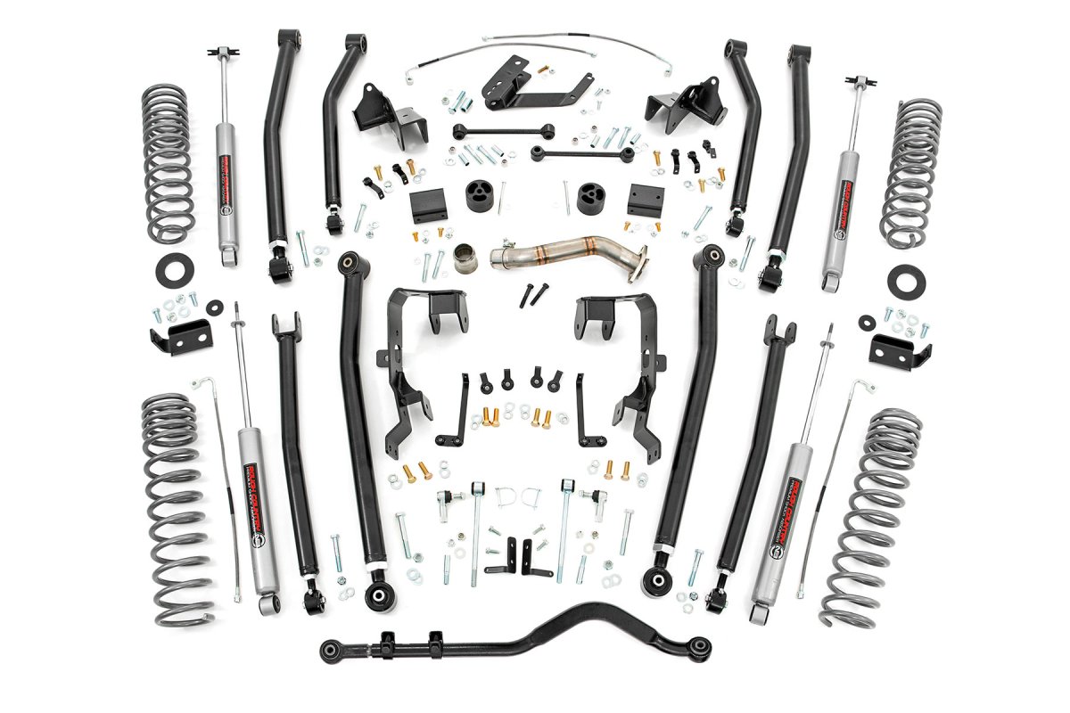 Jeep Wrangler Suspension Lift Kit - Rough Country - 4 Inch Long Arm - '12-'18